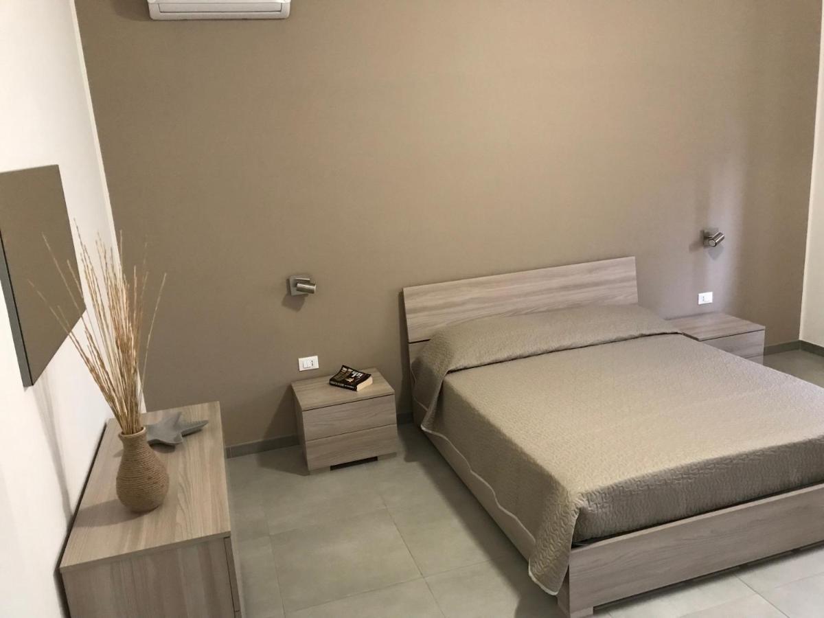 Scogliera Apartments Avola Kültér fotó
