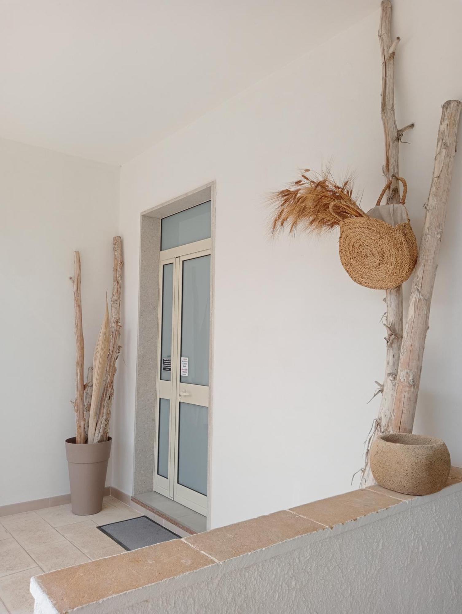Scogliera Apartments Avola Kültér fotó