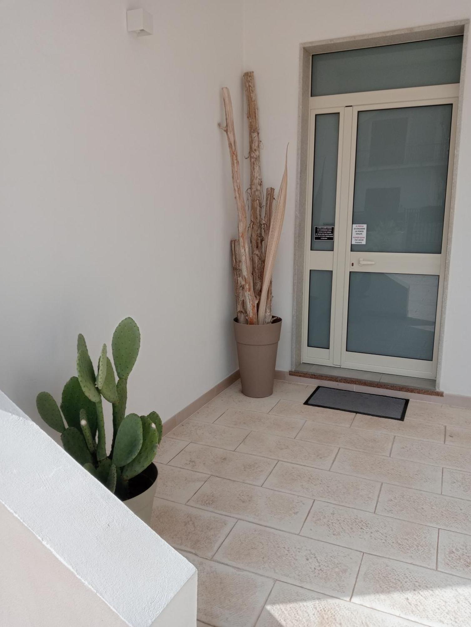 Scogliera Apartments Avola Kültér fotó